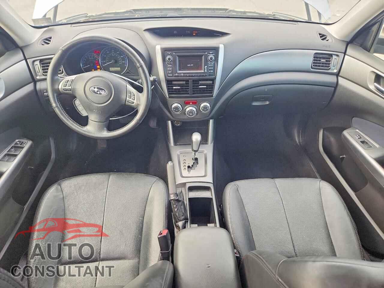 SUBARU FORESTER 2013 - JF2SHAEC8DH402321