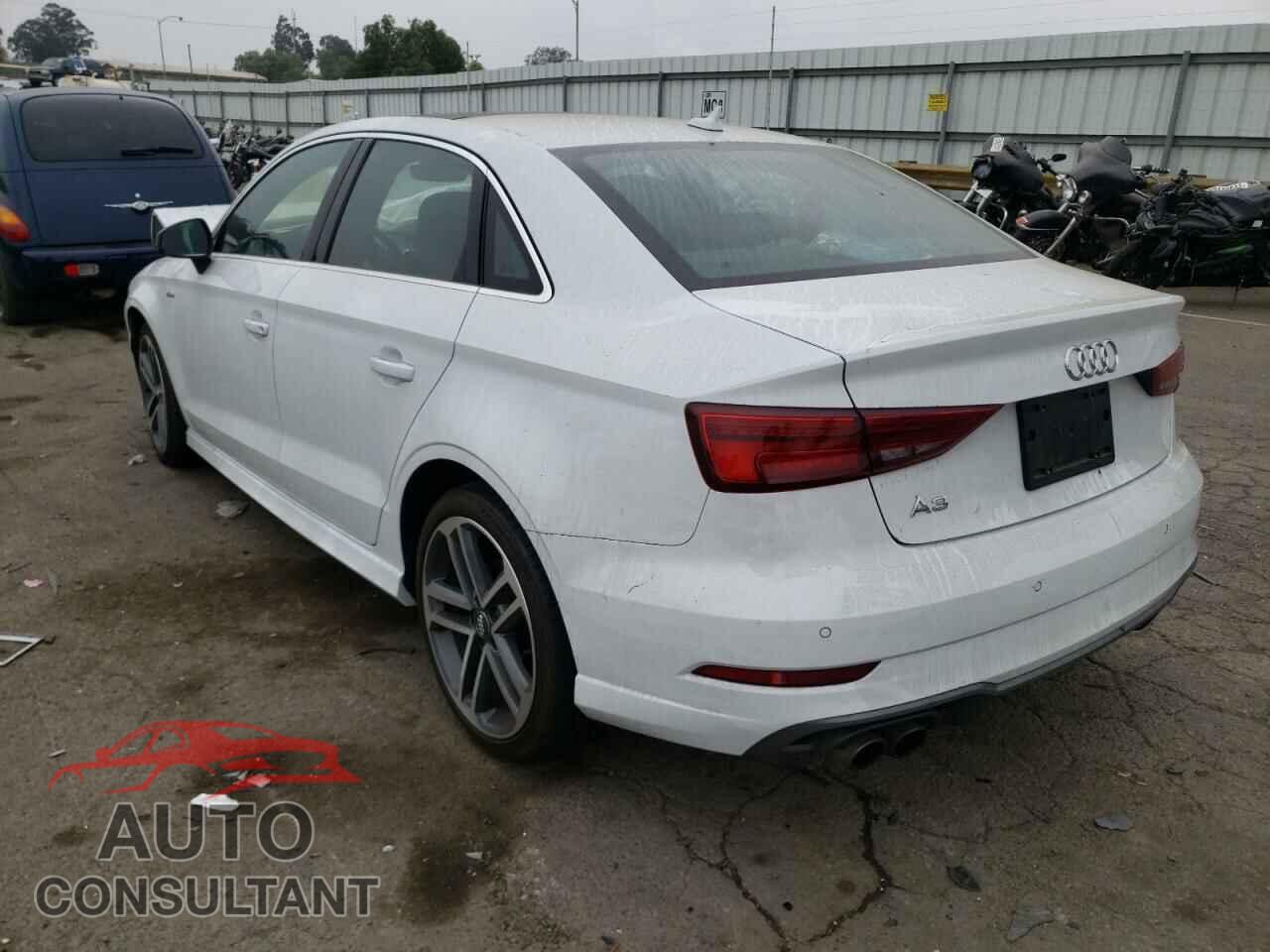 AUDI A3 2017 - WAUGUGFF3H1036744