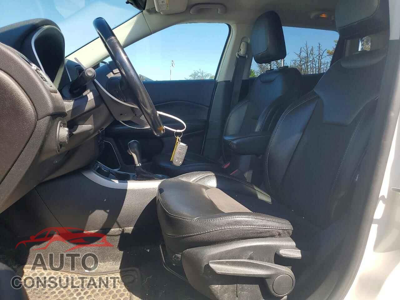 JEEP COMPASS 2019 - 3C4NJDBB7KT807226