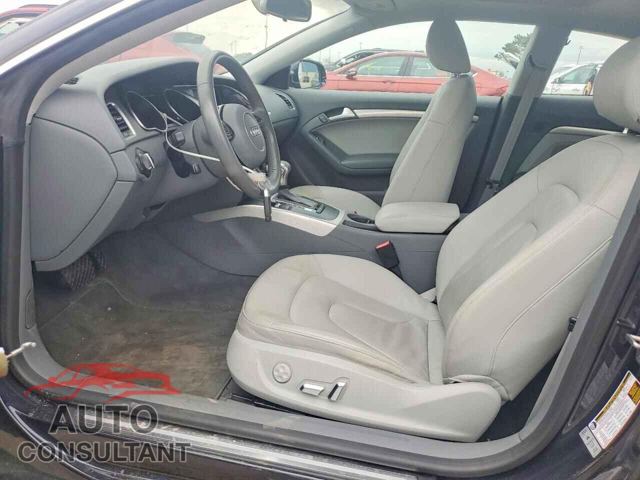AUDI A5 2014 - WAUCFAFR3EA047111
