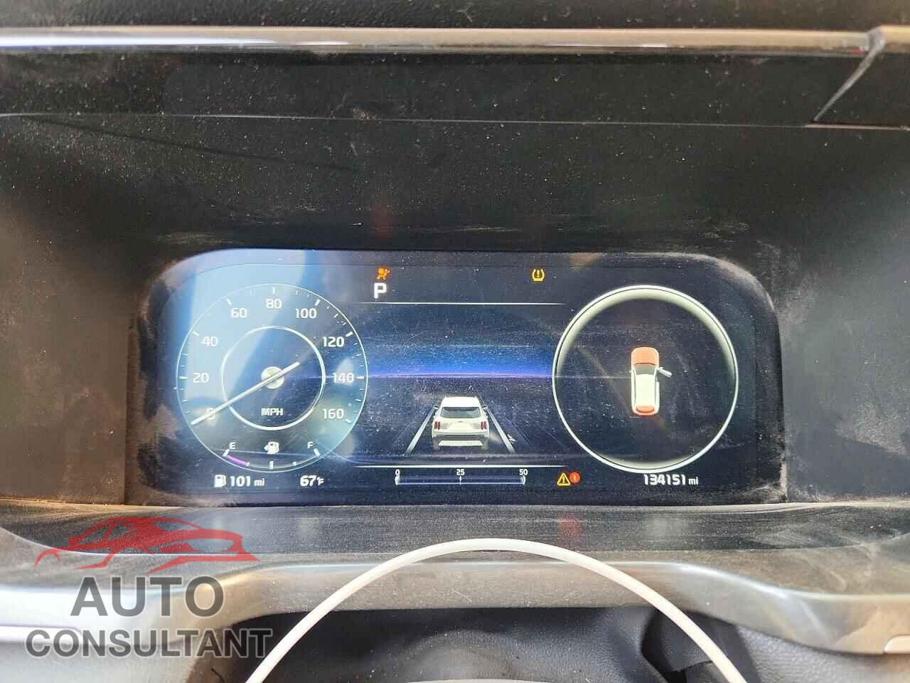 KIA SORENTO 2021 - 5XYRK4LF5MG044018