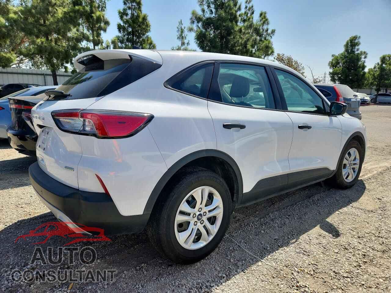 FORD ESCAPE 2020 - 1FMCU0F69LUA59313