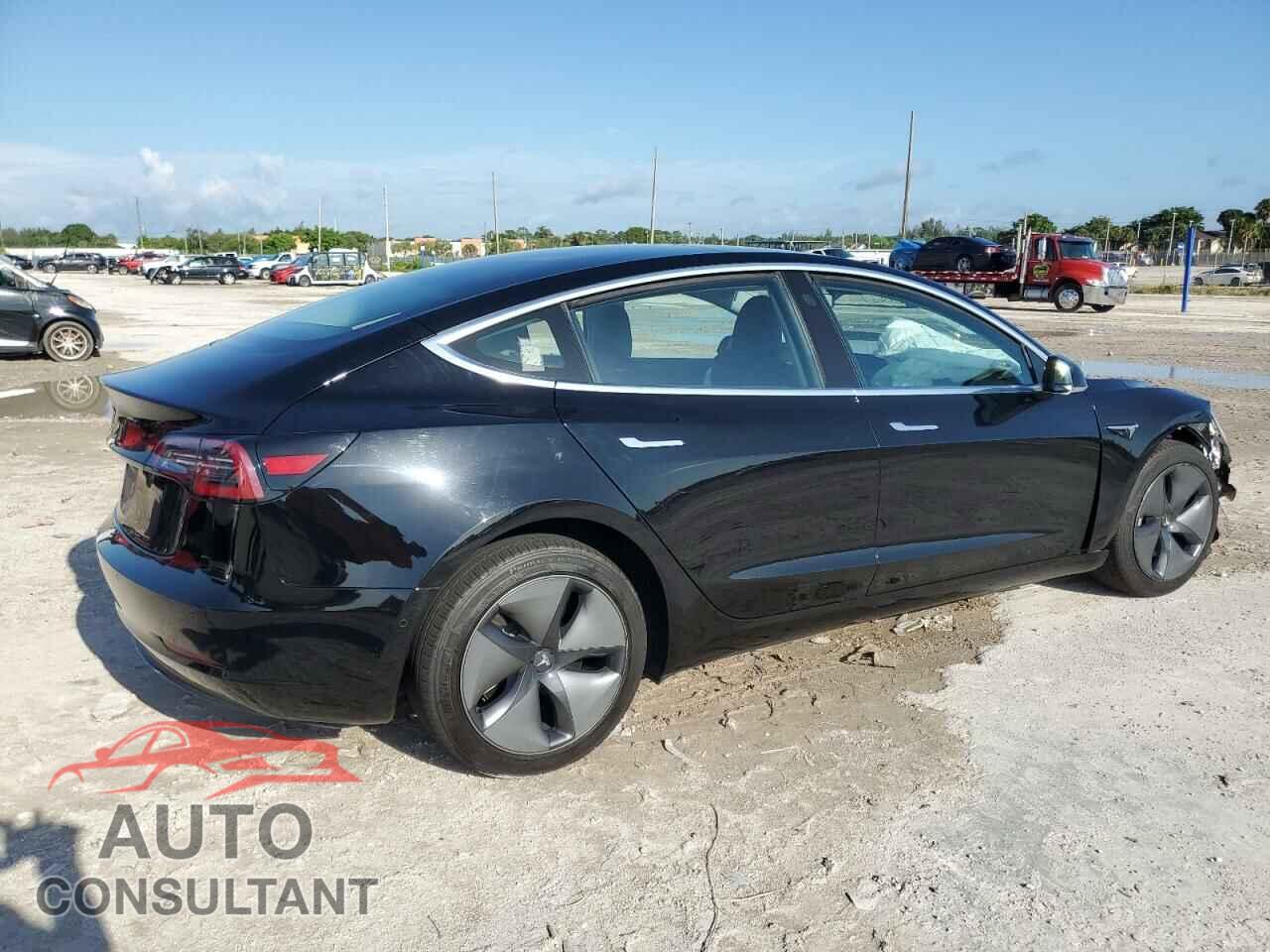 TESLA MODEL 3 2018 - 5YJ3E1EA9JF152349