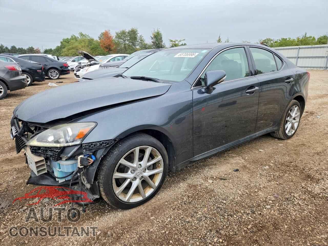 LEXUS IS 2011 - JTHCF5C22B5049016