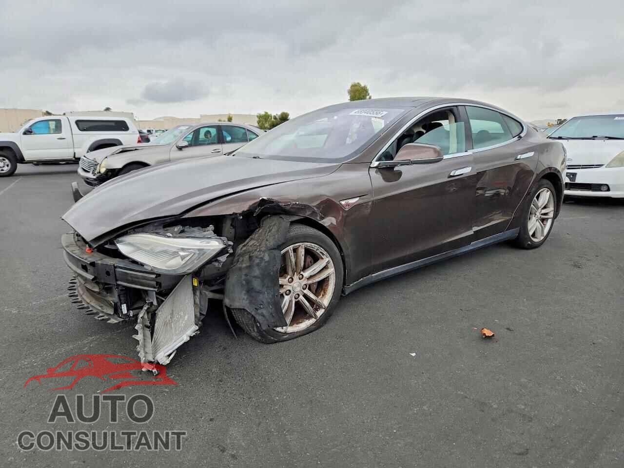 TESLA MODEL S 2014 - 5YJSA1S17EFP29414