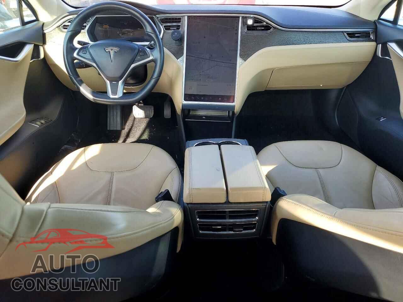 TESLA MODEL S 2013 - 5YJSA1CNXDFP09108