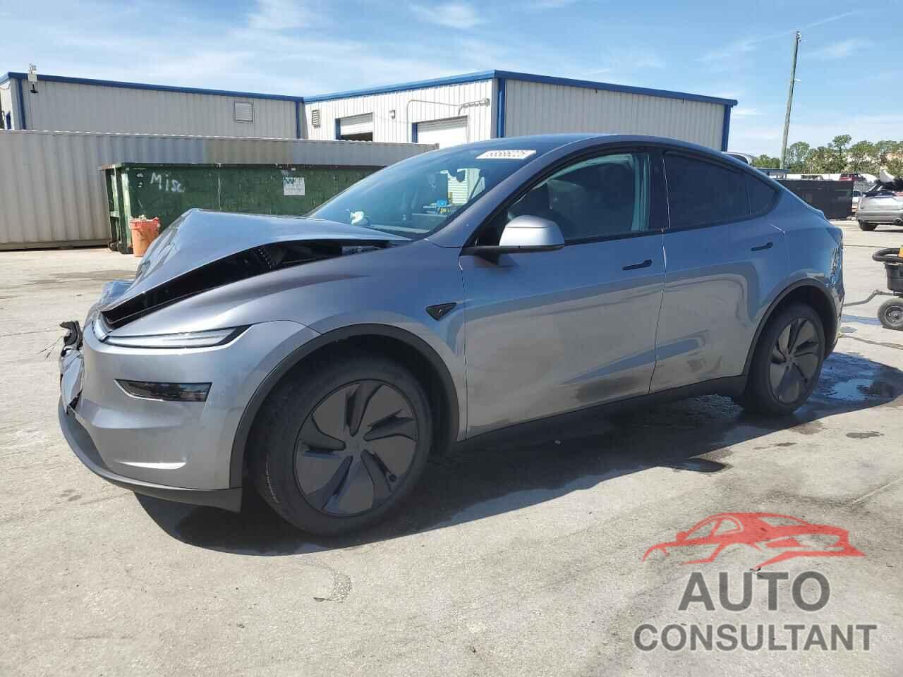TESLA MODEL Y 2026 - 7SAYGDED5TA417184