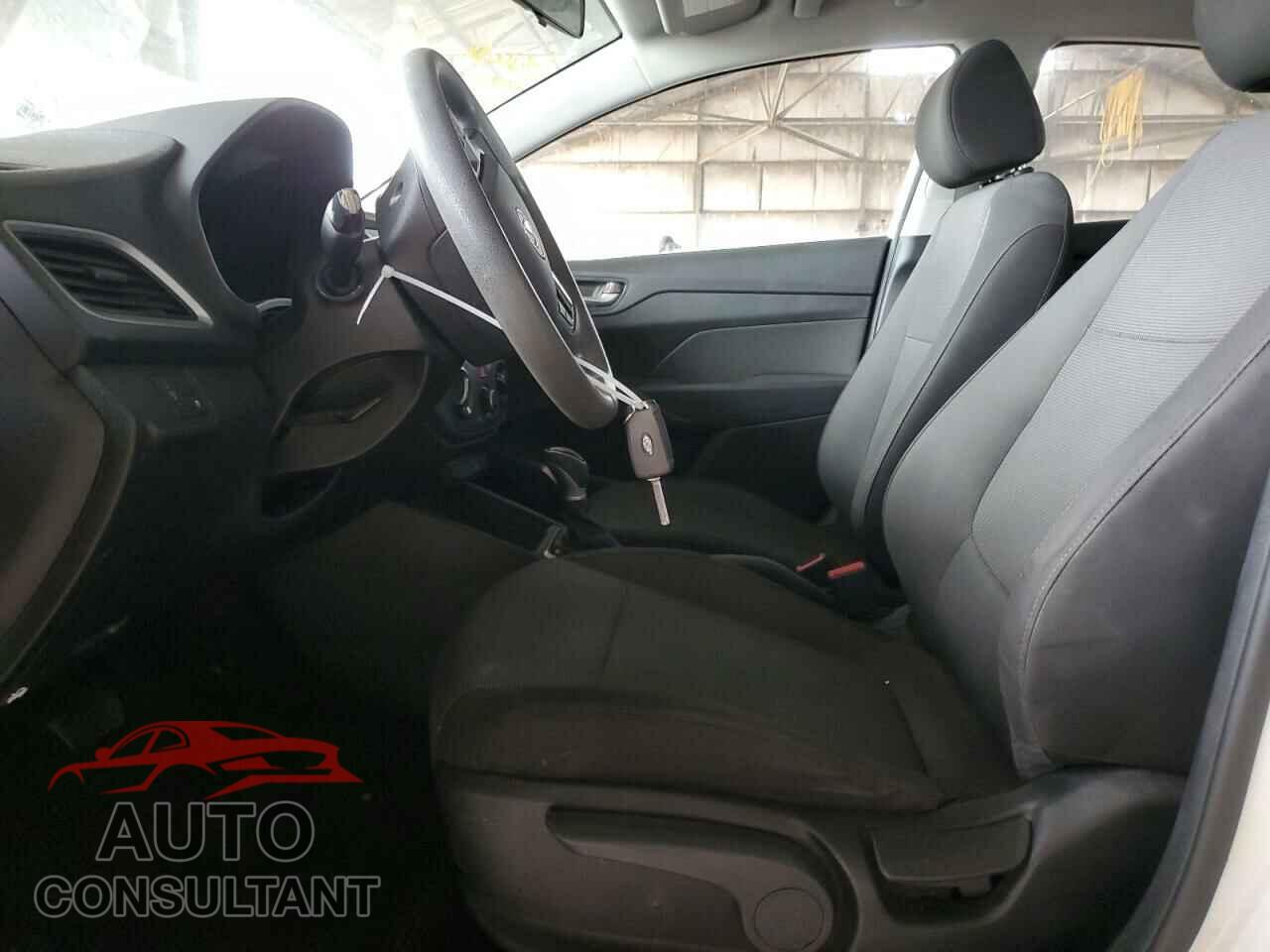 HYUNDAI ACCENT 2018 - 3KPC24A32JE026132