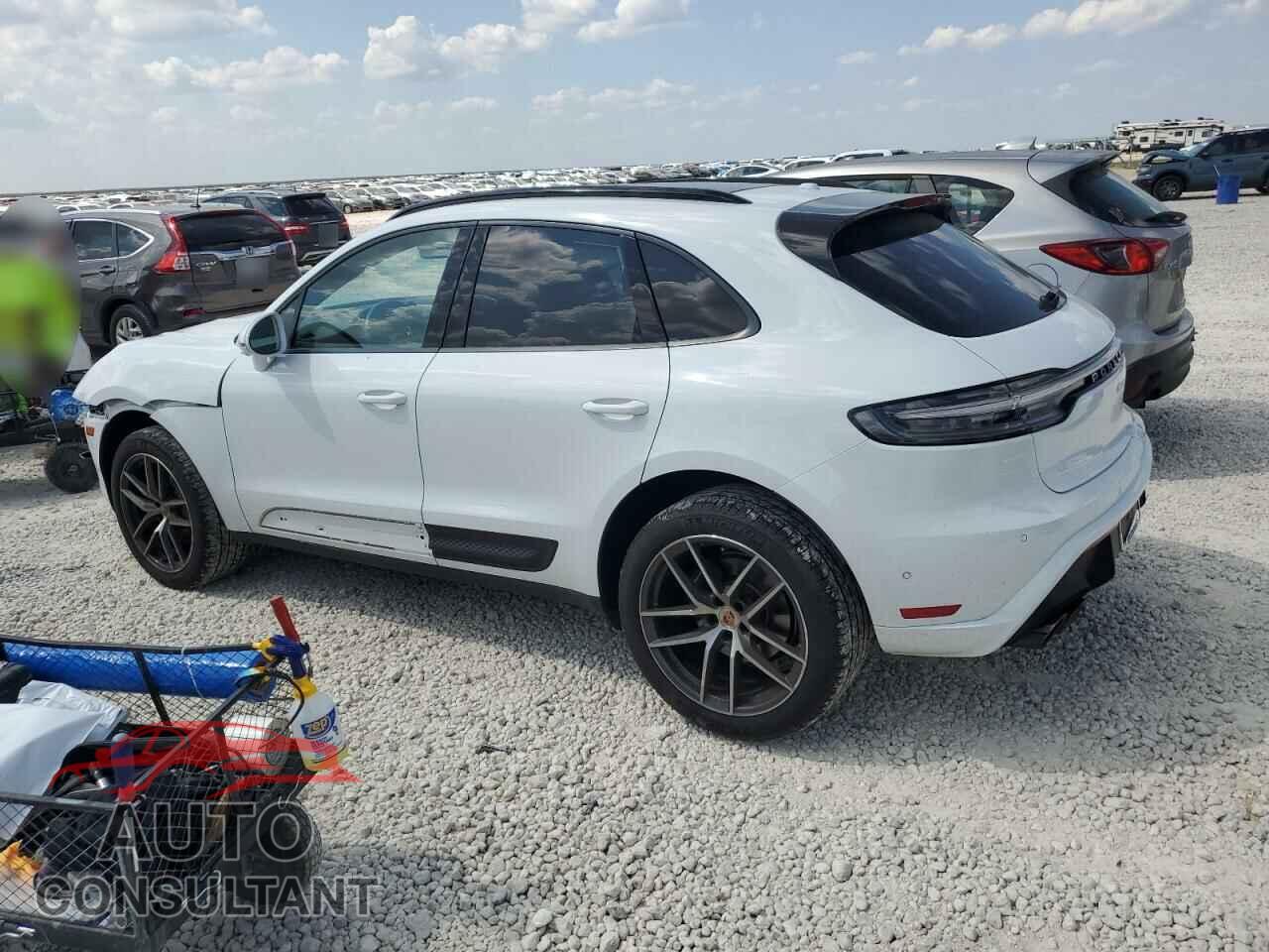 PORSCHE MACAN BASE 2023 - WP1AA2A5XPLB04347