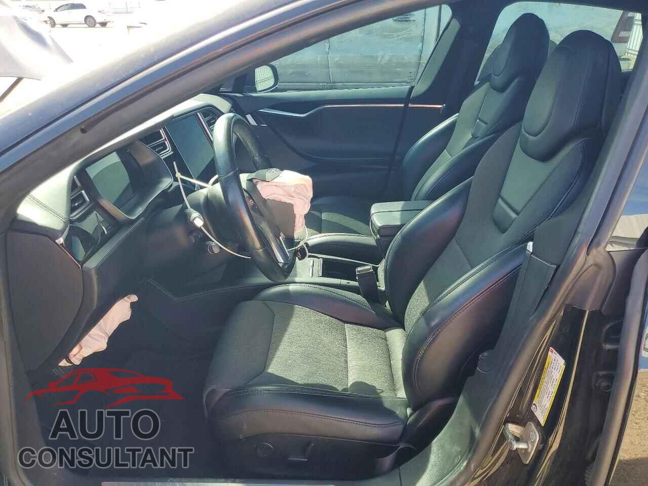 TESLA MODEL S 2017 - 5YJSA1E10HF192711