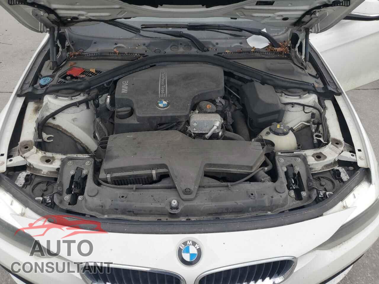 BMW 3 SERIES 2016 - WBA8E5G58GNU22109