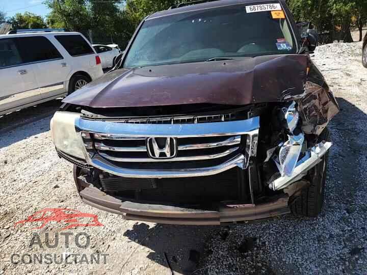 HONDA PILOT 2013 - 5FNYF4H20DB064884