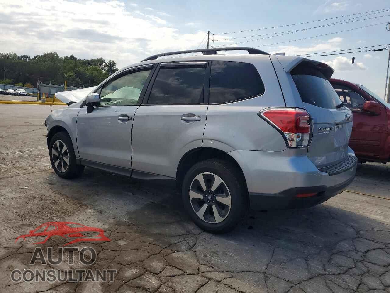 SUBARU FORESTER 2017 - JF2SJAEC0HH808524