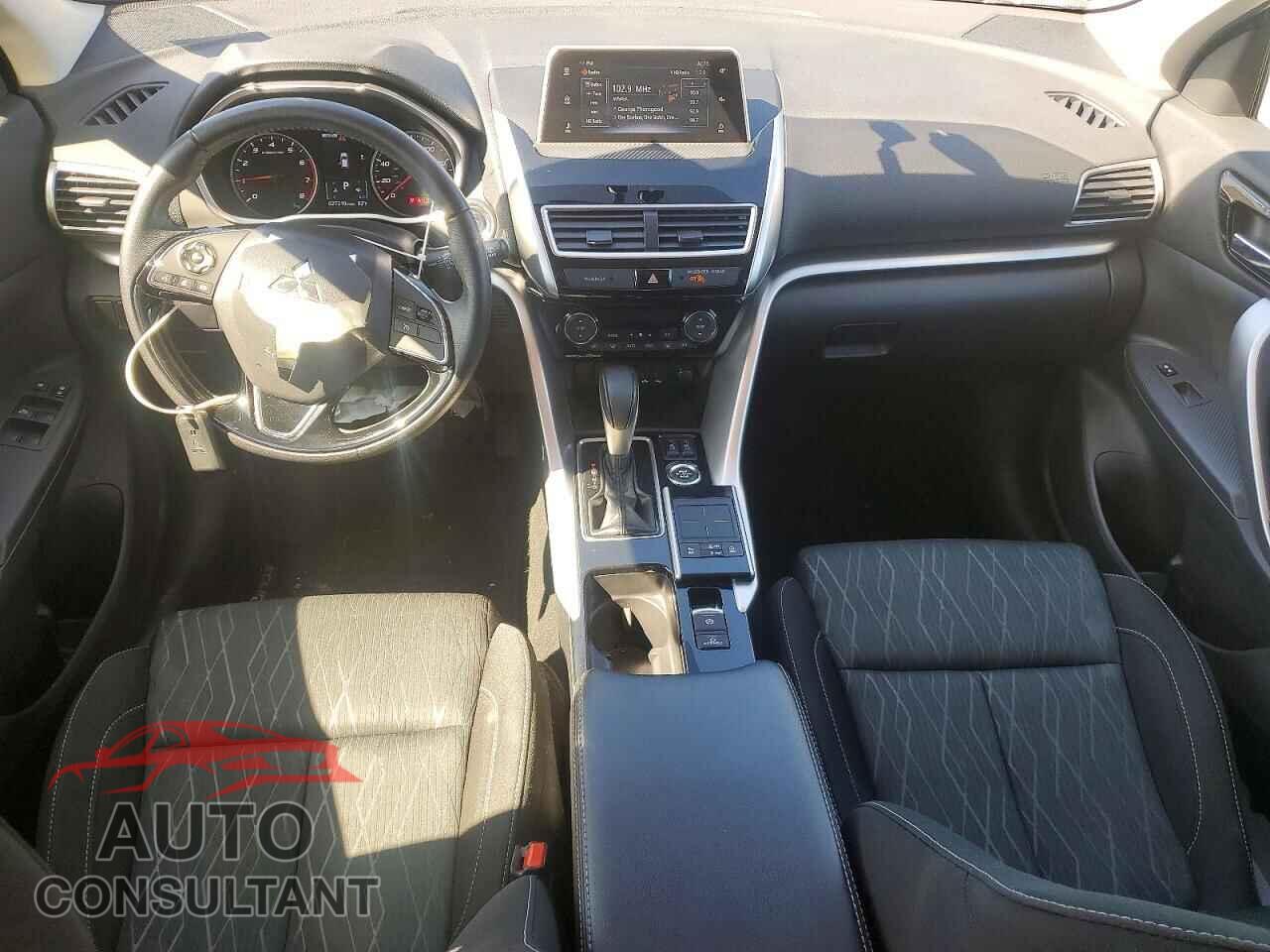 MITSUBISHI ECLIPSE 2019 - JA4AT5AA0KZ048378