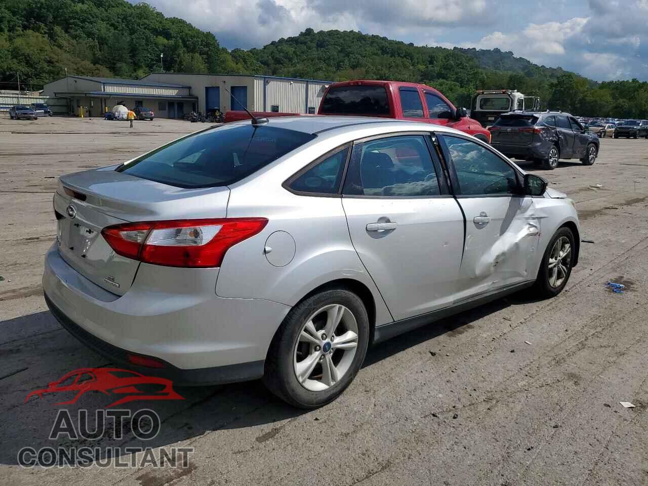 FORD FOCUS 2014 - 1FADP3F2XEL449561