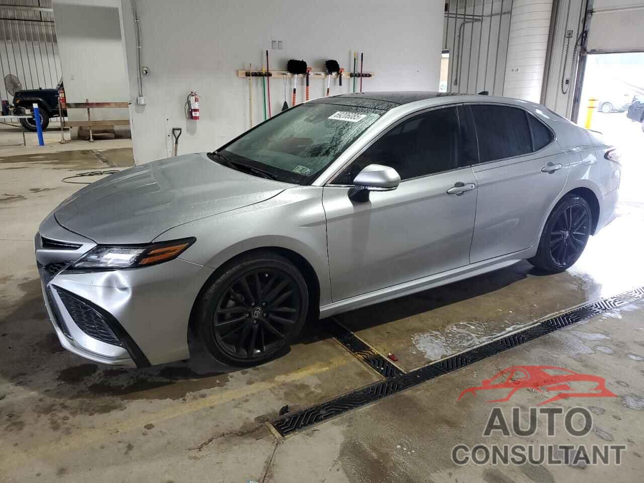 TOYOTA CAMRY 2023 - 4T1K61AK2PU758448