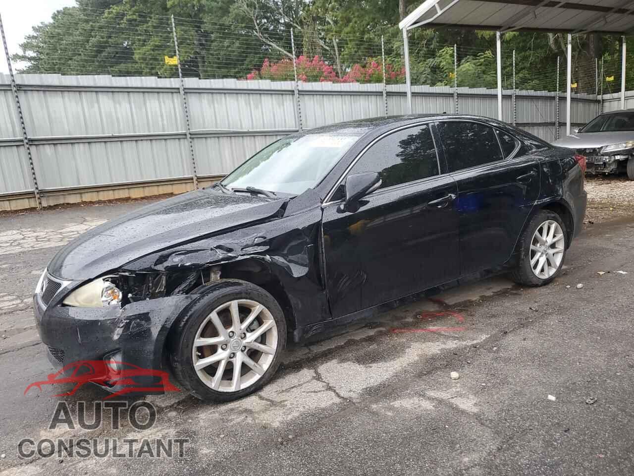 LEXUS IS 2011 - JTHCF5C25B5051682
