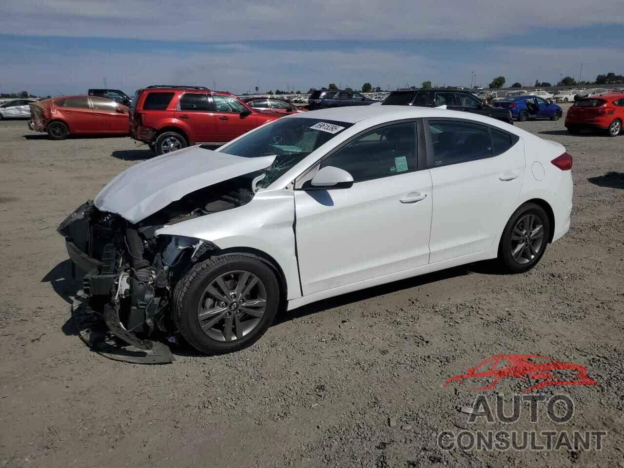 HYUNDAI ELANTRA 2018 - 5NPD84LF0JH220762