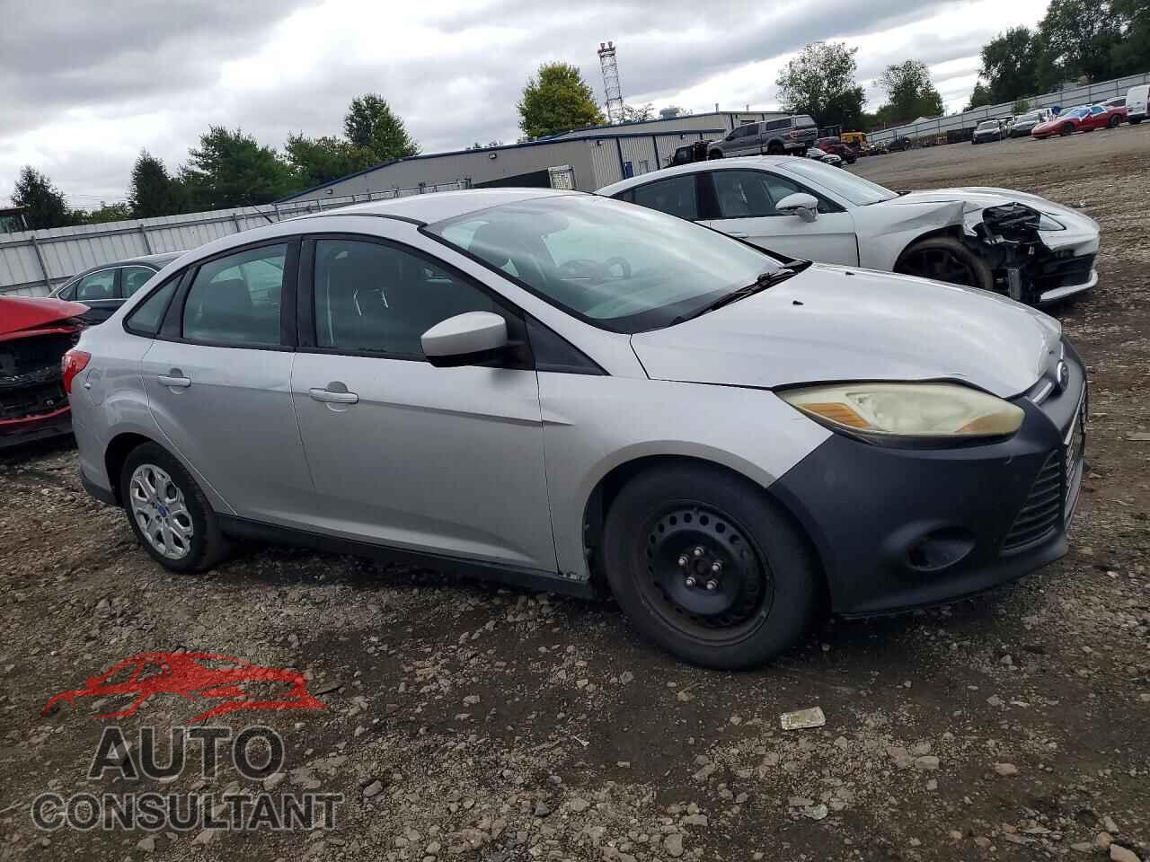 FORD FOCUS 2012 - 1FAHP3F28CL179812