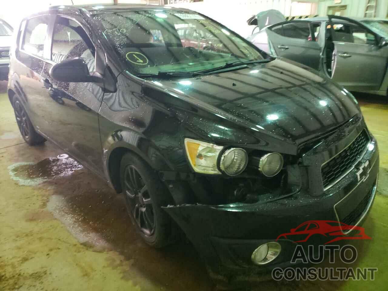 CHEVROLET SONIC 2016 - 1G1JC6SH5G4185286