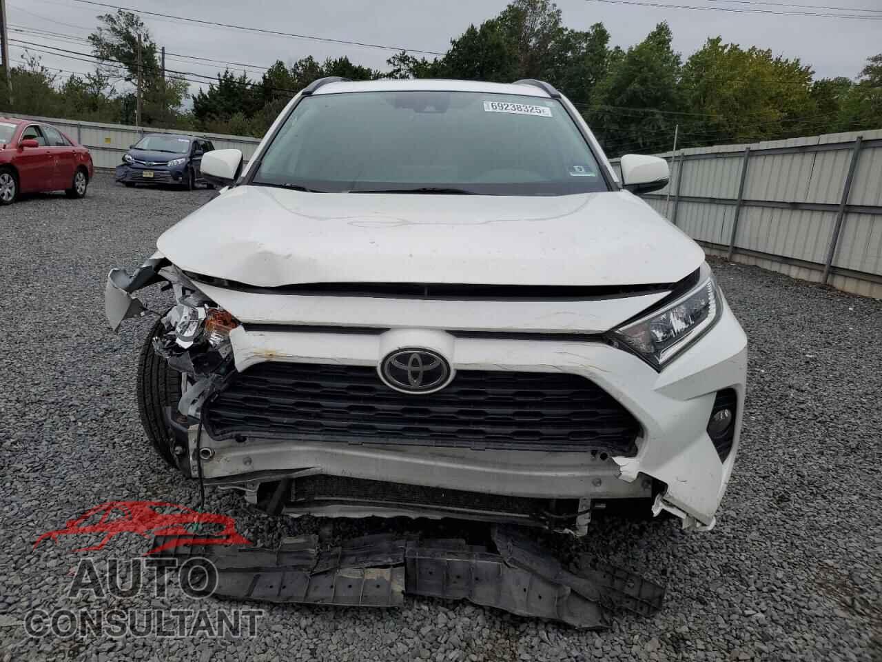 TOYOTA RAV4 2019 - JTMP1RFV6KD037620