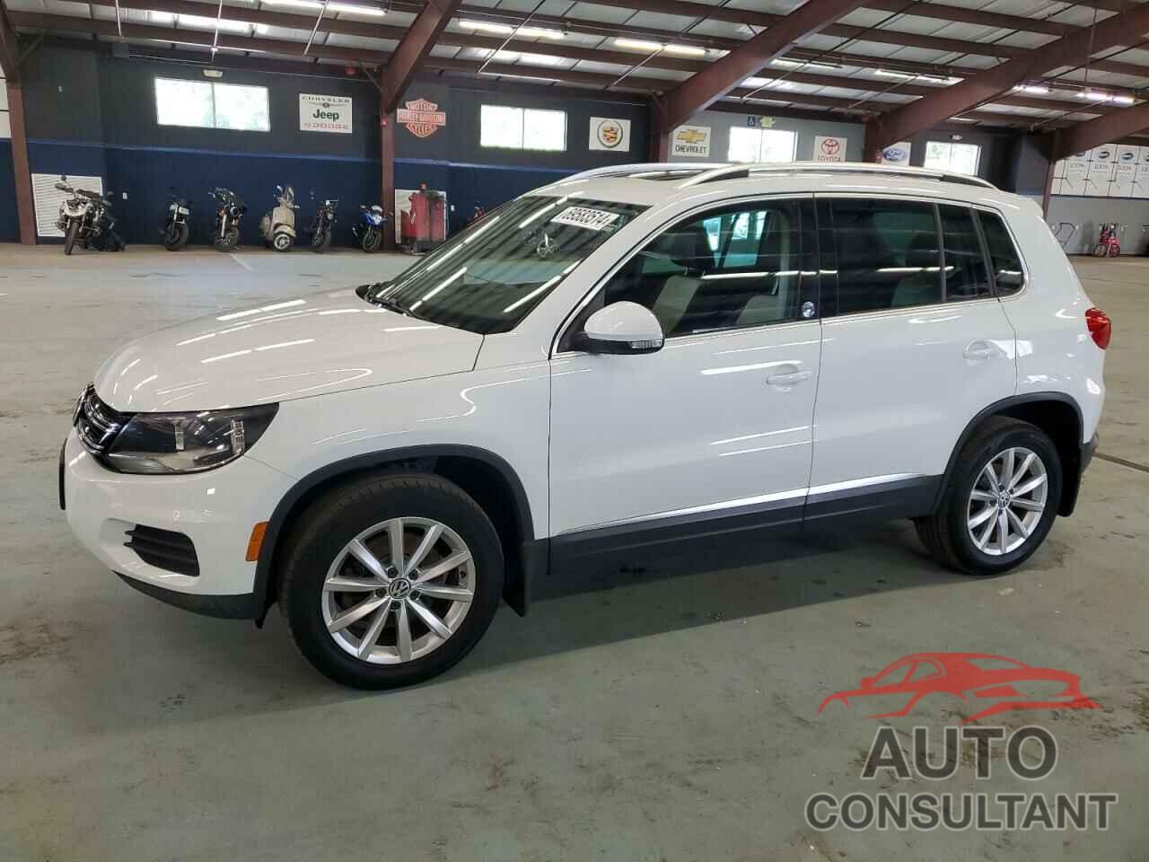 VOLKSWAGEN TIGUAN 2017 - WVGSV7AX4HW507910