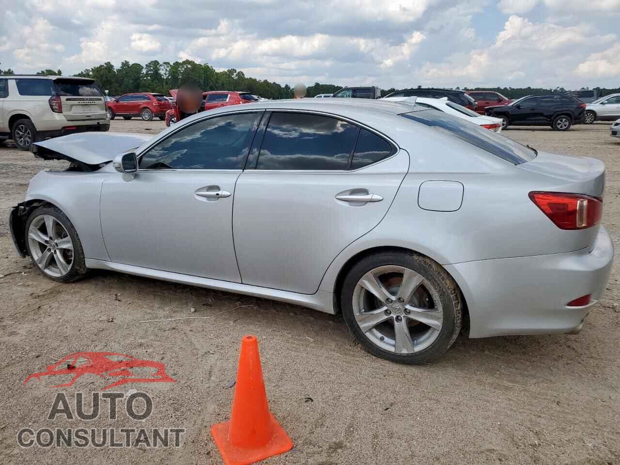 LEXUS IS 2012 - JTHBF5C26C2102802