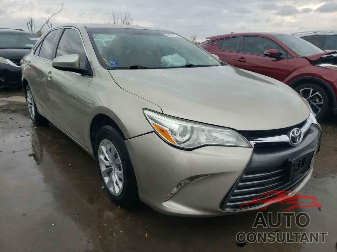 TOYOTA CAMRY 2016 - 4T4BF1FK0GR528180