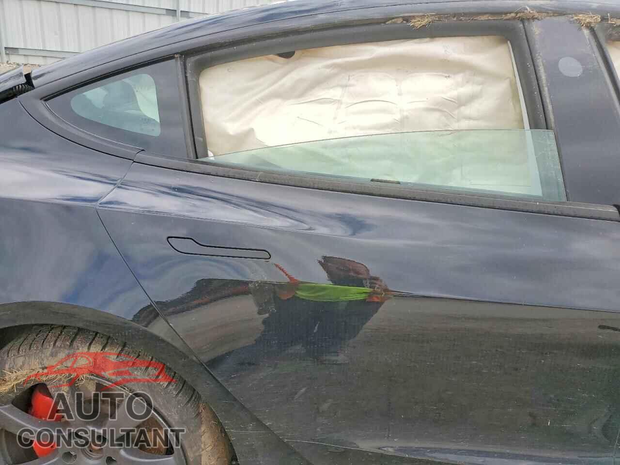 TESLA MODEL 3 2024 - 5YJ3E1ET7RF856501