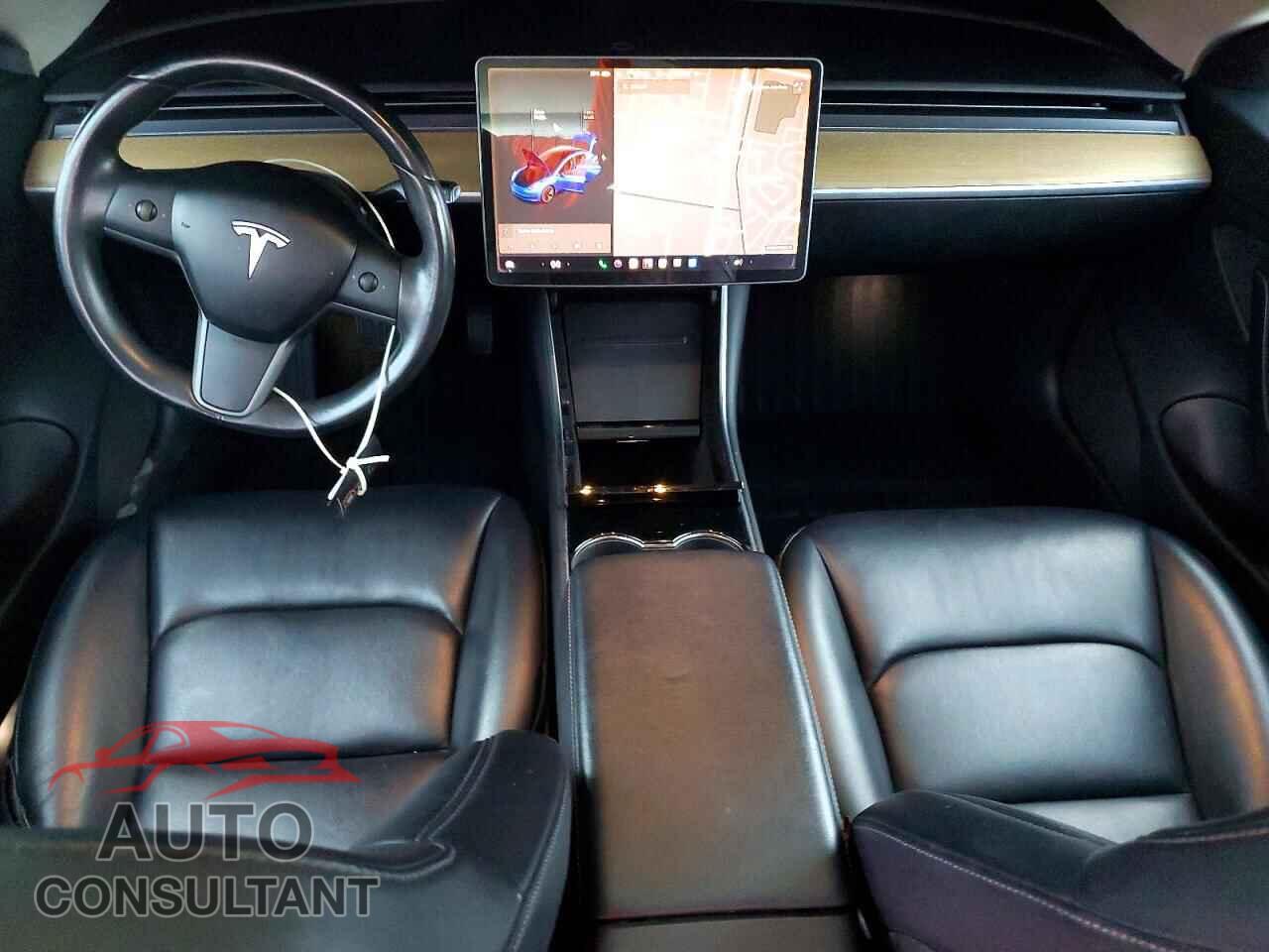 TESLA MODEL 3 2018 - 5YJ3E1EA5JF032550