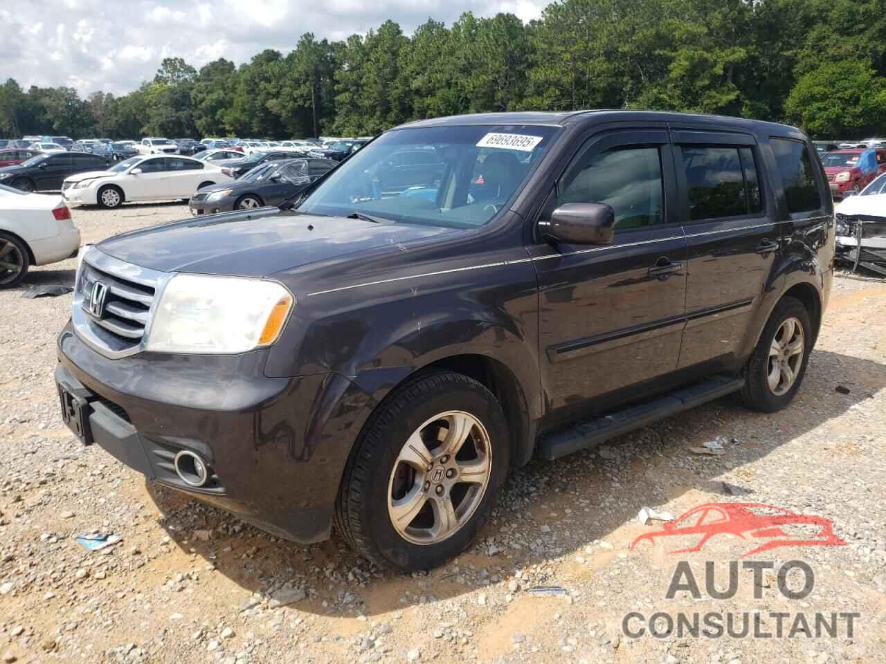 HONDA PILOT 2013 - 5FNYF4H50DB004789