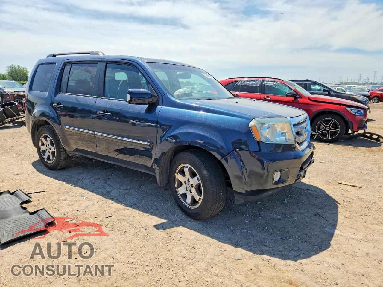 HONDA PILOT 2011 - 5FNYF4H99BB024832