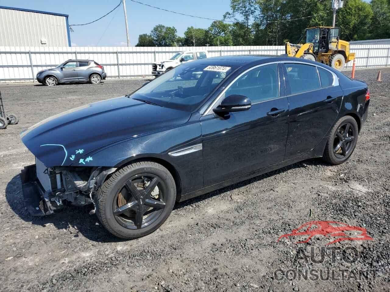 JAGUAR XE 2018 - SAJAR4FX0JCP32605