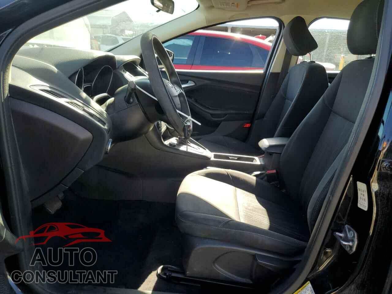 FORD FOCUS 2017 - 1FADP3K27HL290802