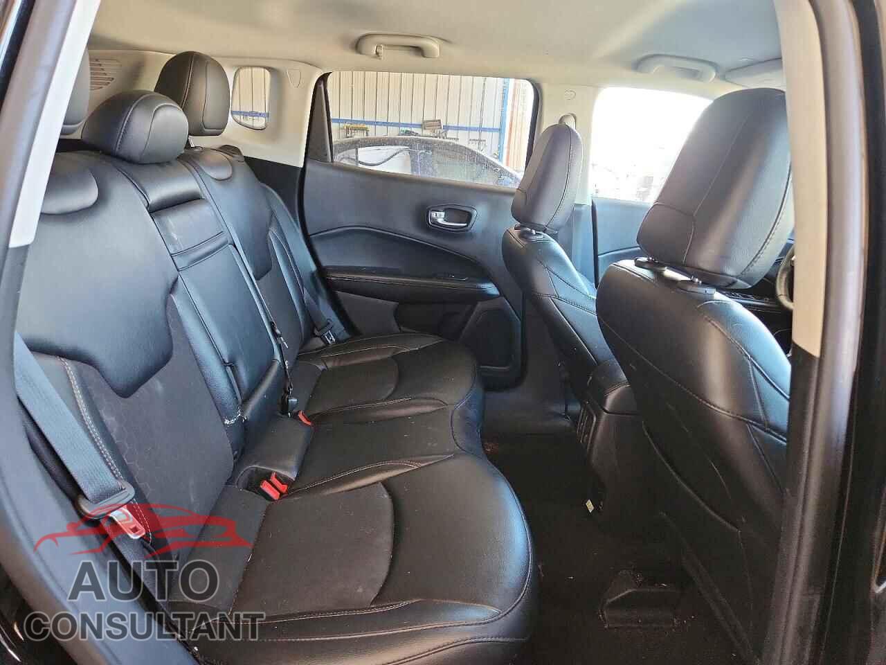 JEEP COMPASS 2019 - 3C4NJDBB9KT737079