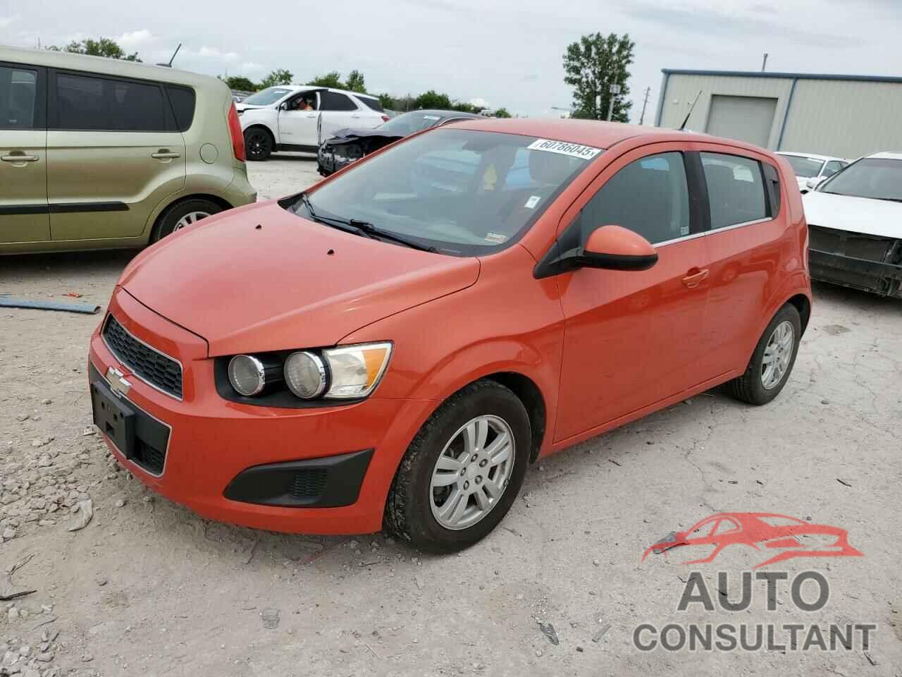 CHEVROLET SONIC 2013 - 1G1JC6SH5D4136388
