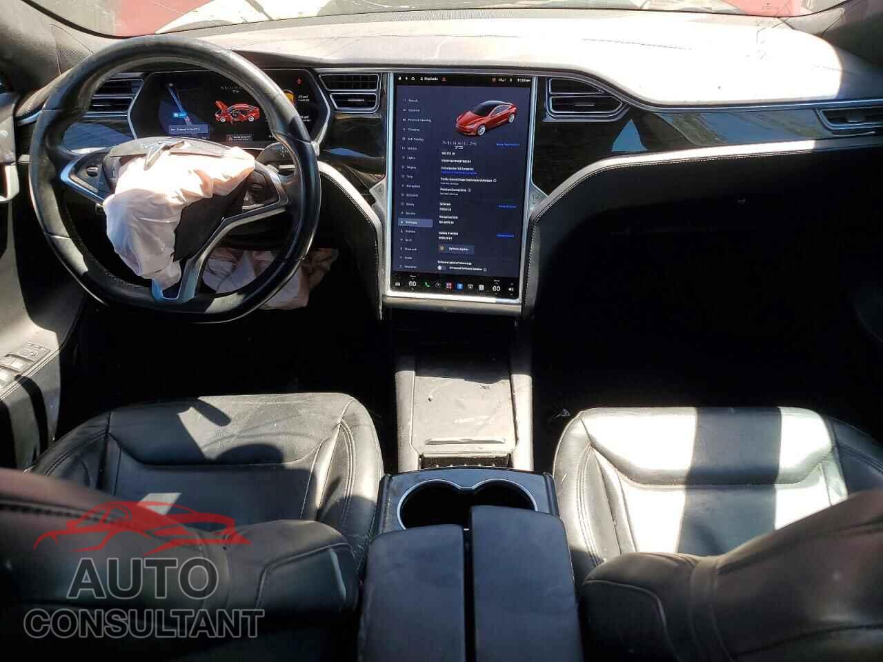 TESLA MODEL S 2016 - 5YJSA1E10GF150134