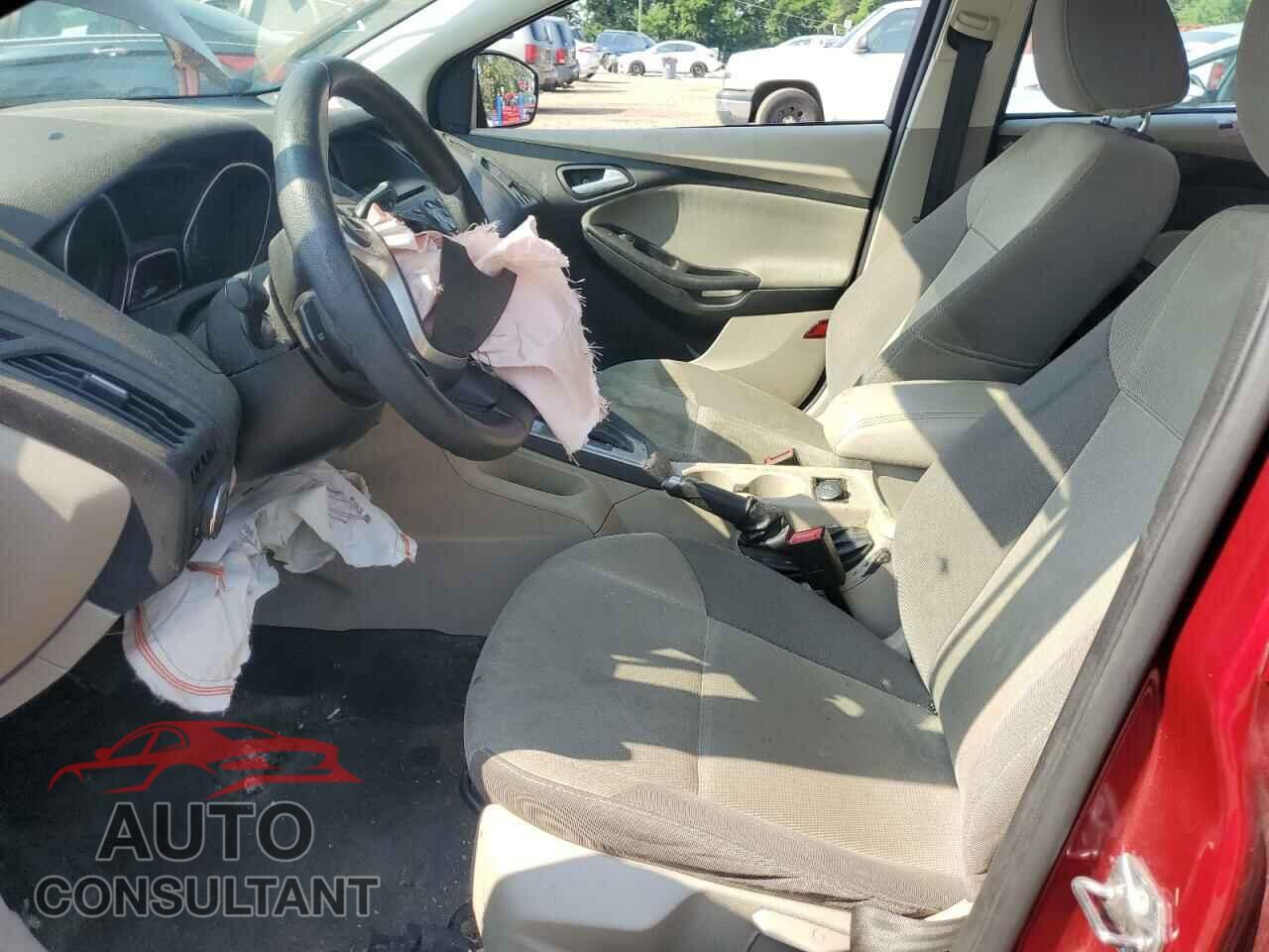 FORD FOCUS 2014 - 1FADP3F27EL457388