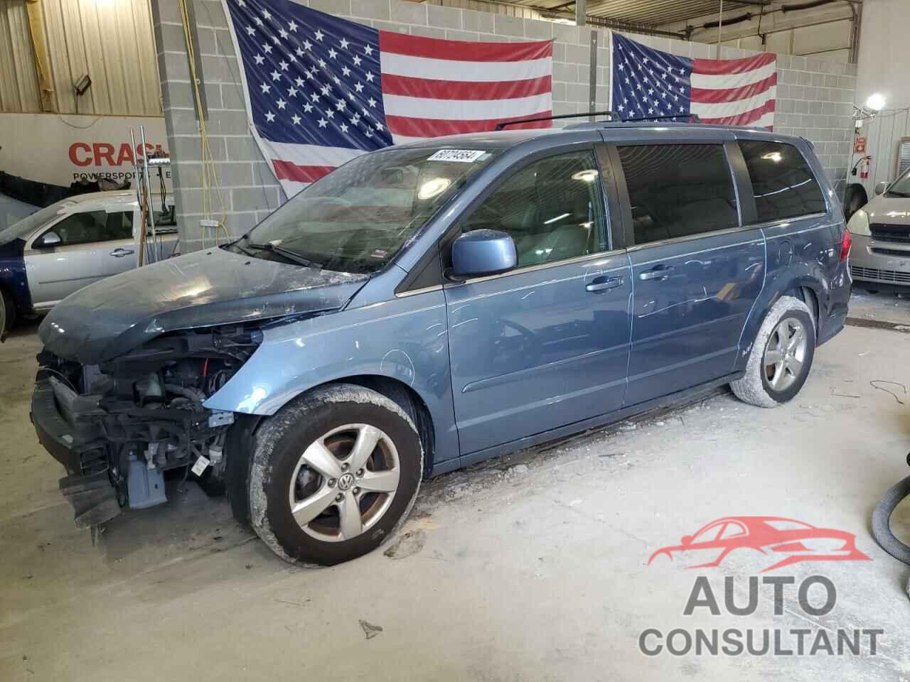 VOLKSWAGEN ROUTAN 2011 - 2V4RW3DG3BR738775