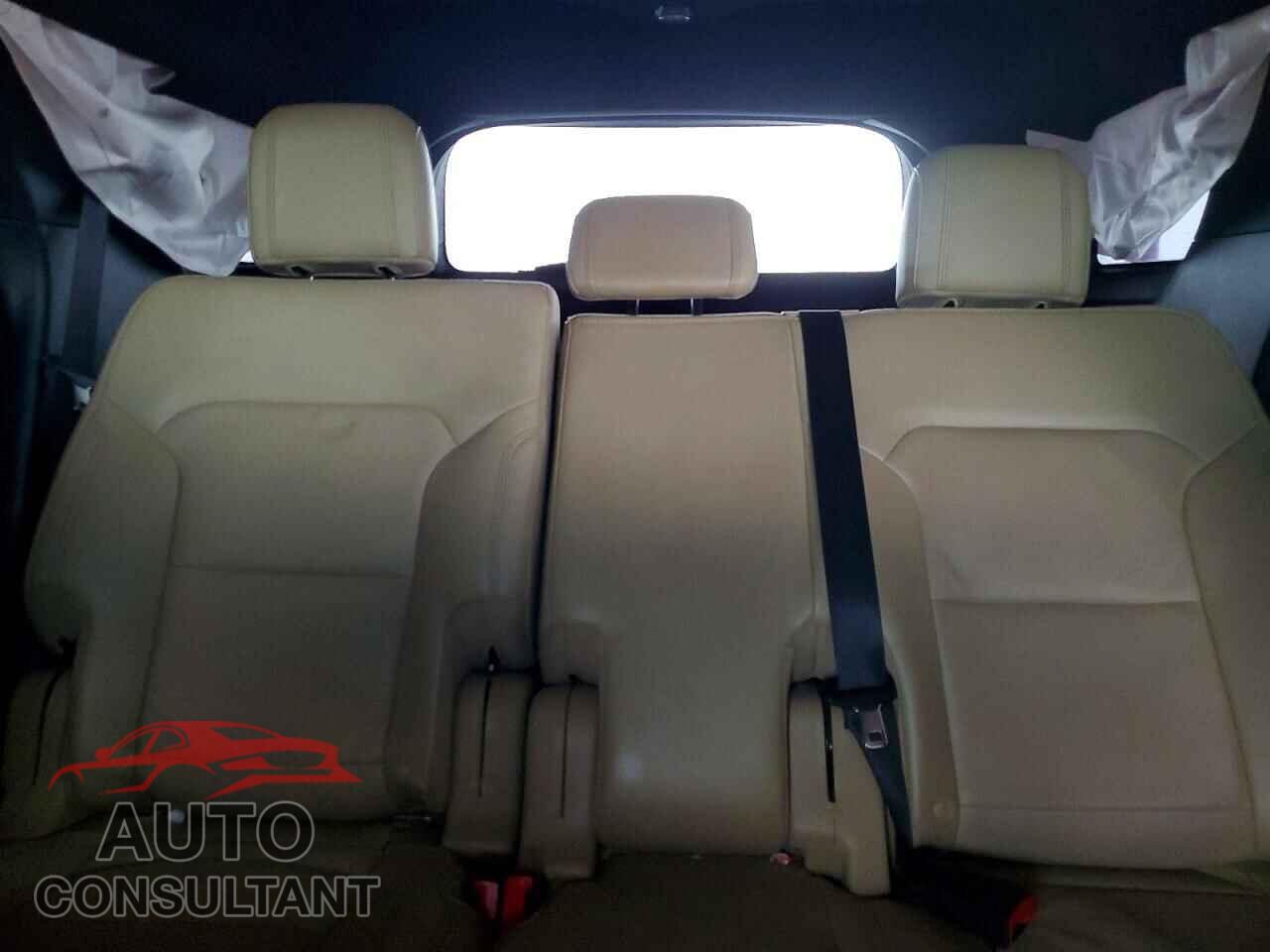 FORD EXPLORER 2017 - 1FM5K7D86HGE36665
