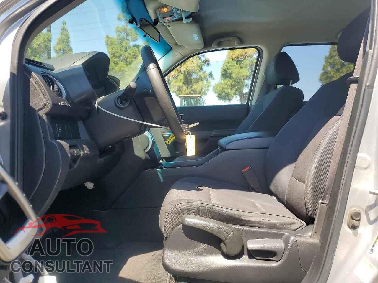 HONDA PILOT 2011 - 5FNYF4H26BB011393