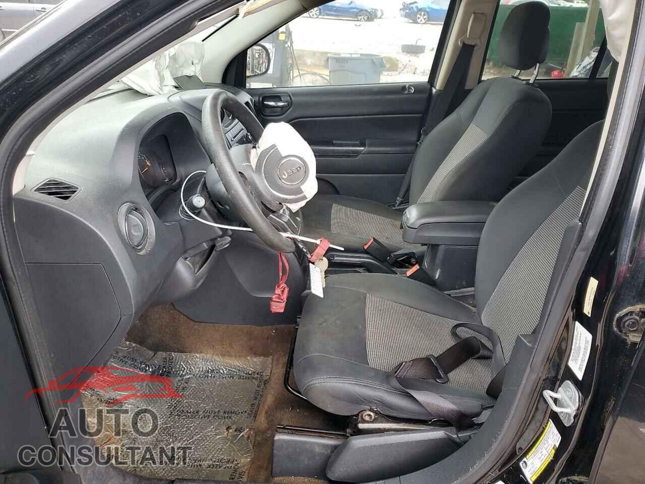 JEEP COMPASS 2014 - 1C4NJCBAXED570565