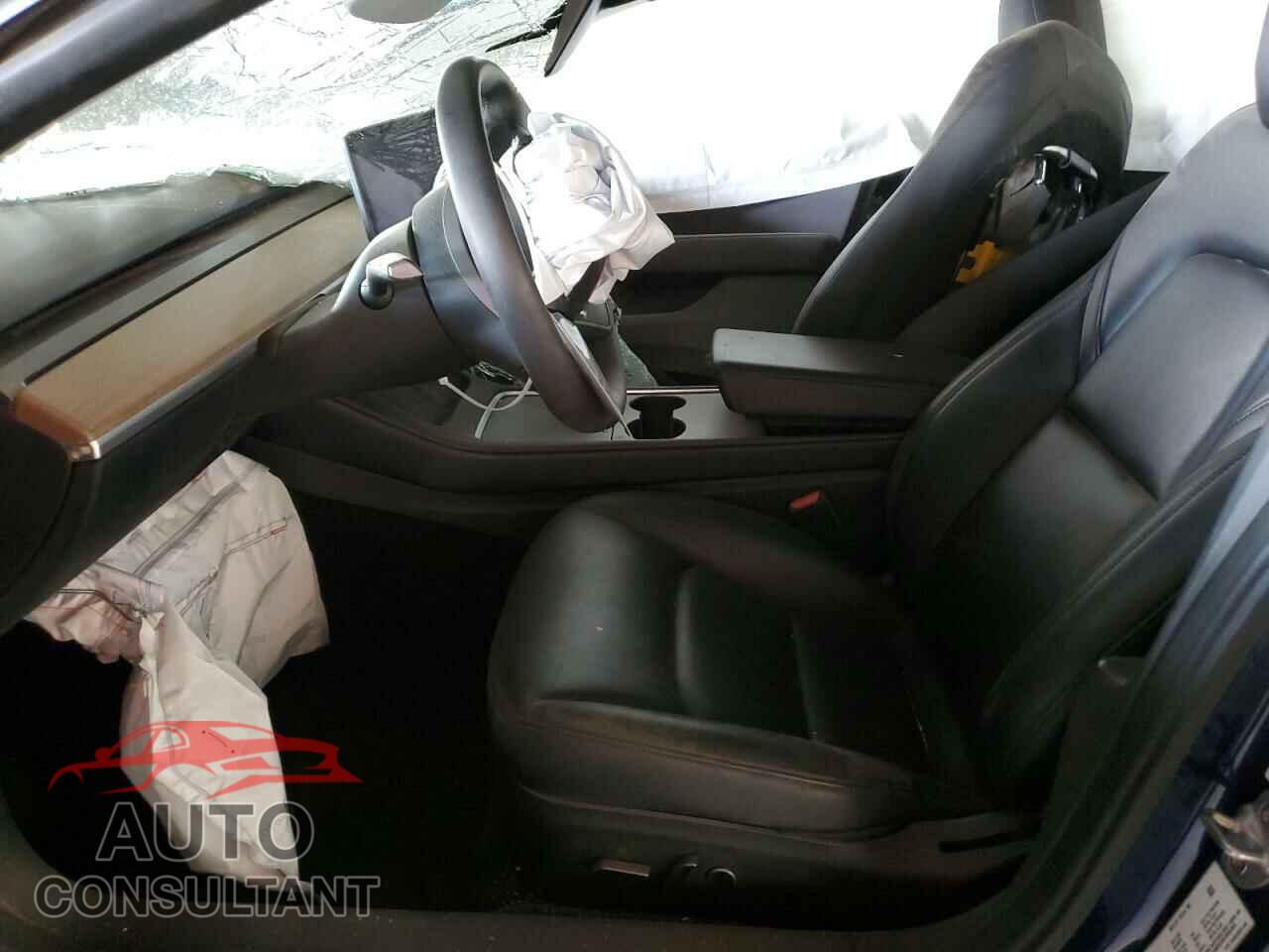 TESLA MODEL 3 2023 - 5YJ3E1EAXPF447761
