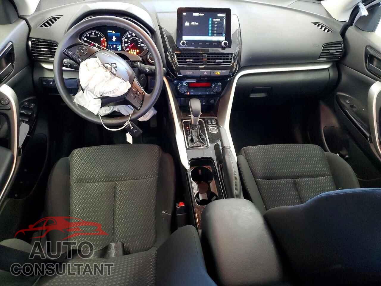 MITSUBISHI ECLIPSE 2025 - JA4ATVAA7SZ008797