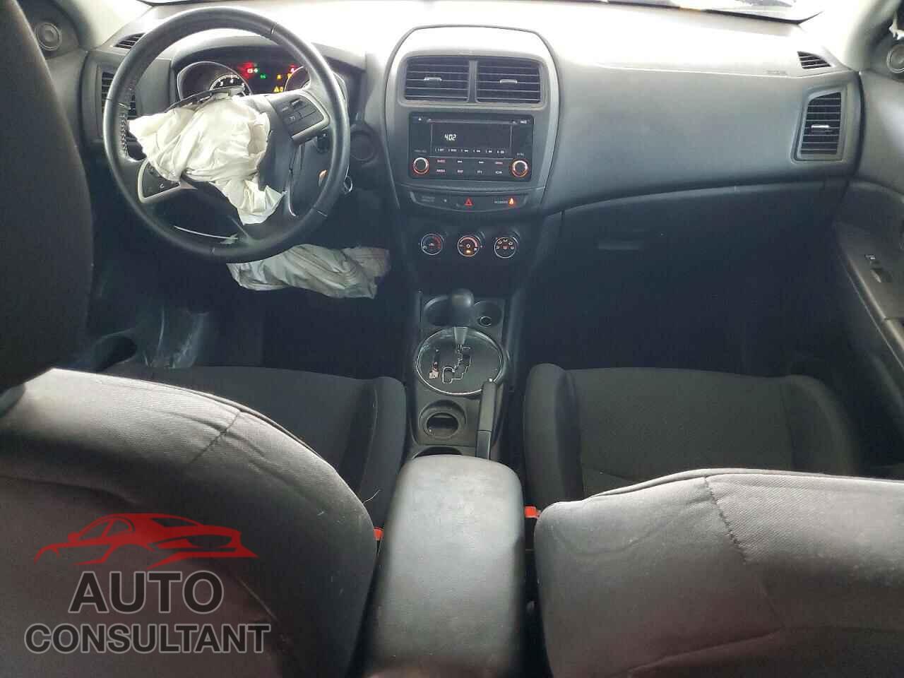MITSUBISHI OUTLANDER 2015 - 4A4AP3AU2FE002761