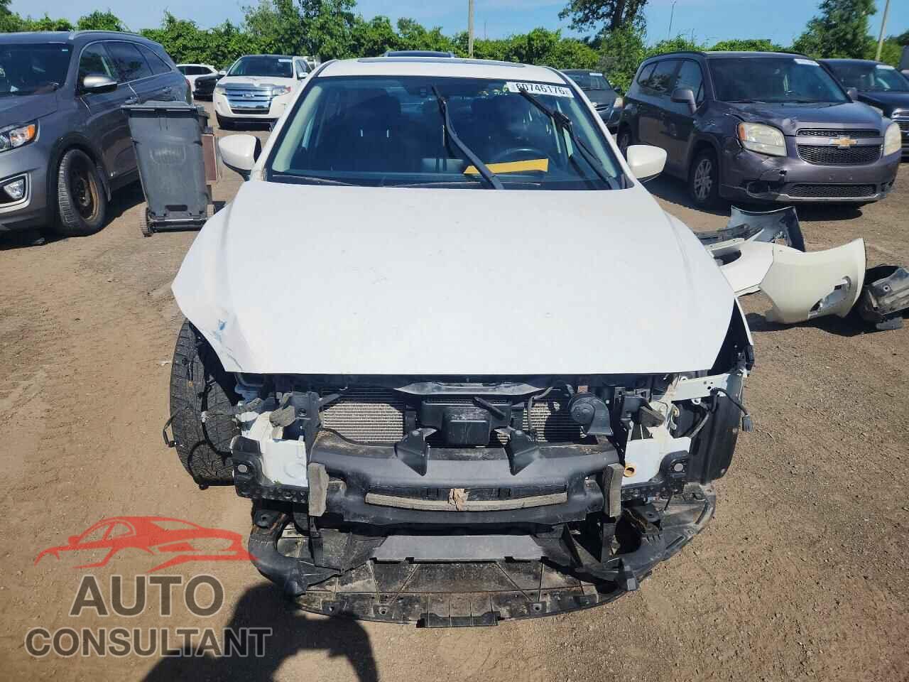MAZDA 3 2014 - 3MZBM1V7XEM104375