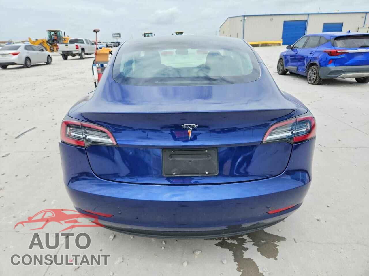 TESLA MODEL 3 2023 - 5YJ3E1EA0PF483250