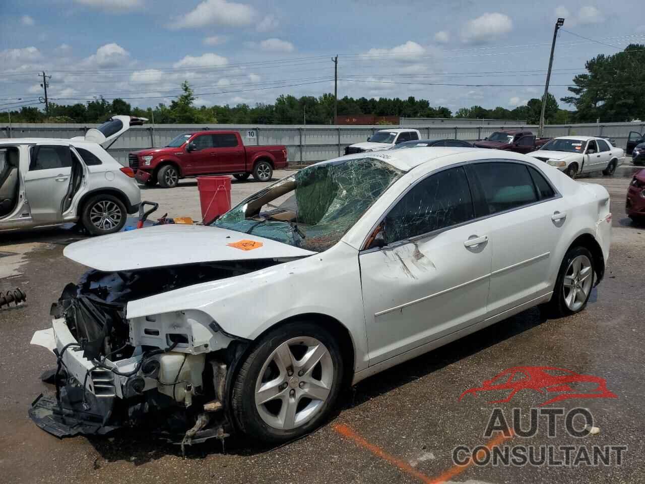 CHEVROLET MALIBU 2011 - 1G1ZB5E11BF258441
