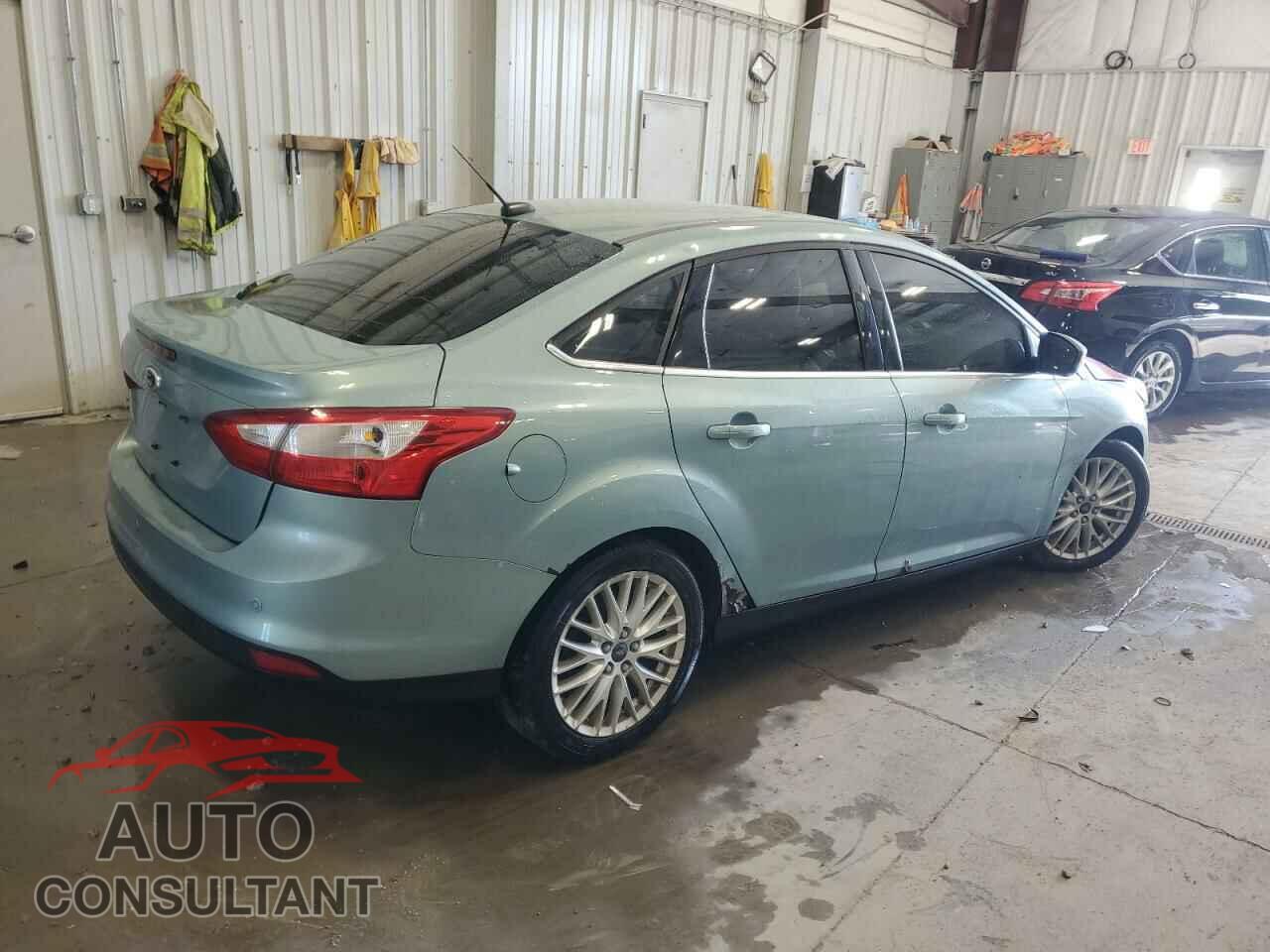 FORD FOCUS 2012 - 1FAHP3H29CL250772