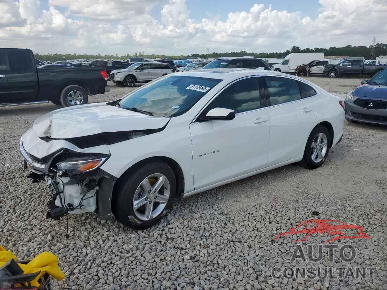 CHEVROLET MALIBU 2022 - 1G1ZD5ST3NF172245